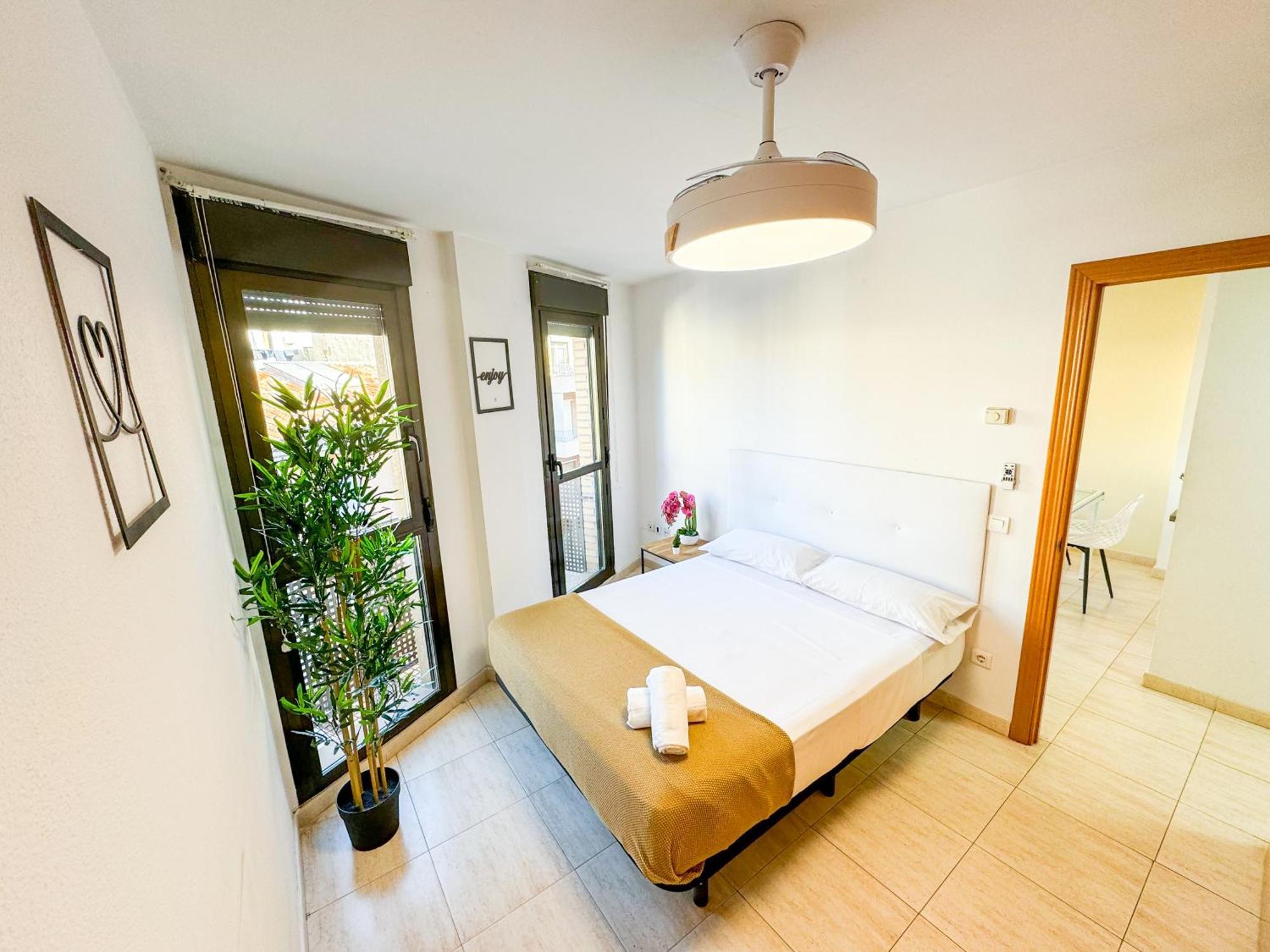 Ferienwohnung Enjoy El Pilar Turistea Saragossa Exterior foto